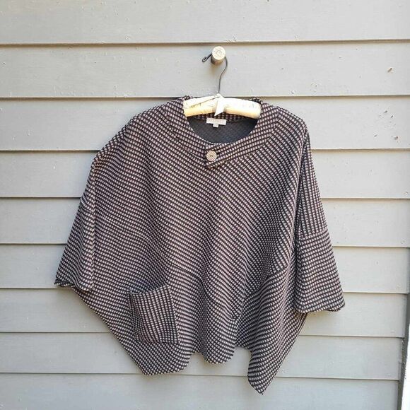 Habitat Black Gray Knit Poncho Sweater size Large - Picture 11 of 12